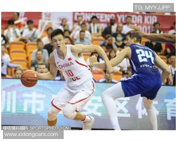 男篮蓝队与芬兰精彩对决全场录像回放分析与精彩瞬间集锦 男篮蓝队与芬兰精彩对决全场录像回放分析与精彩瞬间集锦